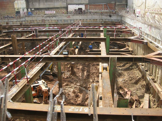 Thi công đào đất tầng hầm tại TPHCM